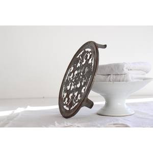 Decorative Antique Teapot Kitchen Cast Iron Metal Pot Round Shape Hot Pad Cast Iron <b>Trivet</b> With Feet - Product Image 4