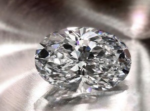 Forma ovalada de 0,05-0,30 quilates VS1 2 EX Blanco F Color Natural y cultivado en laboratorio Diamante de corte elegante Certificado IGI - Product Image 2