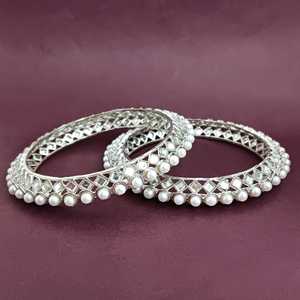 Fabricant indien de bijoux en gros Bracelet traditionnel antique Bijoux de mariage en cristal perlé Ensemble de bracelets indiens - Product Image 2