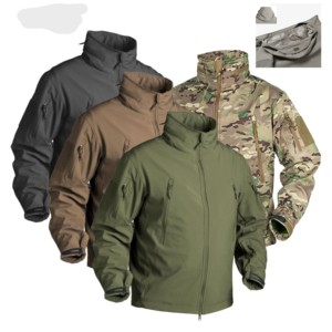 เสื้อแจ็คเก็ตซอฟต์เชลล์ผู้ชายแบบกันน้ำ มีฮู้ดซ่อนได้ สกรีนโลโก้ได้ตามต้องการ เสื้อโค้ทแบบทหารลายพรางสำหรับกิจกรรมกลางแจ้ง - Product Image 1