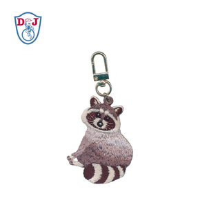 Décorations personnalisées de sac de broderie porte-clés animaux brodés - Product Image 2