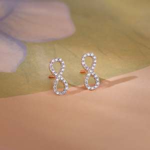 Boucles d'oreilles en or rose Elara Lab Grown Diamond Stud Bijoux de luxe pour femmes - Product Image 5