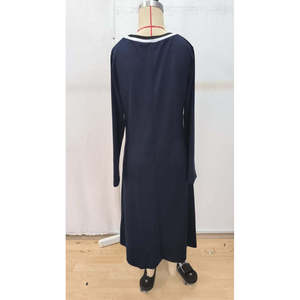 Robe midi en modal vert cagla à col en V et manches longues pour femme, 29515 - Bleu marine - Product Image 6