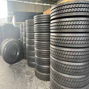 Neumático de Camión y Tractor de Caucho Usado de Segunda Mano con Etiqueta Privada Personalizada al por Mayor 16.5/85-28 Negro - Product Image 1