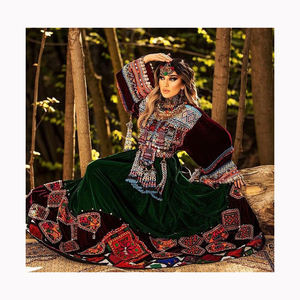 Robe afghane traditionnelle tribale brodée à la main, ethnique kuchi, pour femmes, taille longue, multicolores, pour la culture pachtoune - Product Image 4