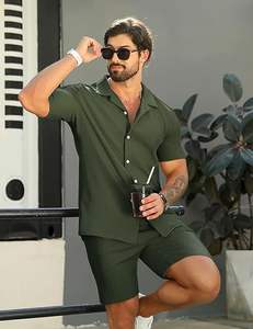 Chemises + Shorts 2024 Nouveau style d'été Motif lettres Vêtements de sport Ensembles décontractés pour hommes Shorts et chemises pour hommes Taille complète - Product Image 3