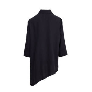 Tunique noire en popeline pour femmes avec col asymétrique brodé pour le bureau - Product Image 2