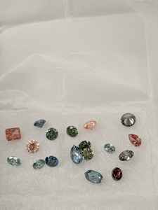 Cuenta de piedra suelta de diamante de corte brillante redondo cultivado en laboratorio certificado IGI multicolor para fabricación de joyas precio al por mayor - Product Image 5