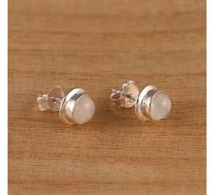 Pendientes de tuerca de piedra lunar arcoíris de plata de ley sólida de 9mm Con piedra lunar arcoíris Natural de 6mm 925 estampada para ocasiones de fiesta - Product Image 2