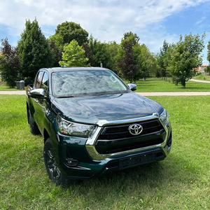 รถดีเซลปี 2023 สำหรับ Hilux 4x4 แบบดับเบิ้ลแค็บ เกียร์ธรรมดา ระบบขับเคลื่อน AWD เบาะหนัง ภายในสีเข้ม พร้อมแร็คหลังคาอะลูมิเนียมอัลลอย - Product Image 1