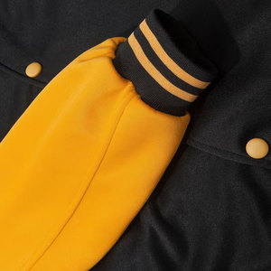 Chaqueta Universitaria Personalizada de la Mejor Calidad a un Precio Razonable, Chaqueta de Estilo Universitario con Forro Polar y Capucha para Hombre - Product Image 3