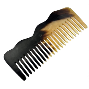 Peigne à cheveux en corne de buffle véritable fabriqué à la main en Inde, peigne à cheveux en corne véritable, prix de gros en Inde - Product Image 1
