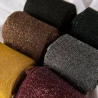 Chaussettes pour femmes personnalisées OEM de qualité supérieure, chaussettes en coton à paillettes, chaussettes en fil métallique, chaussettes à paillettes pour femmes