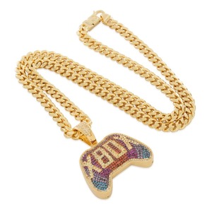 Exclusivo Colgante de Controlador de Videojuegos Plateado con Piedras de Moissanita de Colores, Joyería Hip Hop con Incrustaciones de Piedras, Joyería Brillante y Atrevida - Product Image 2