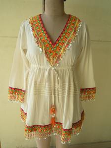 Robe unie pour femmes avec broderie - Product Image 2