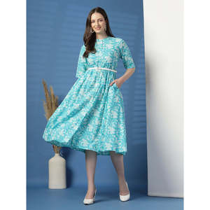 ชุดเดรสผ้าฝ้ายทรงพอดีตัวและทรงบานสำหรับผู้หญิงพร้อมดีไซน์ลายพิมพ์ - Product Image 1