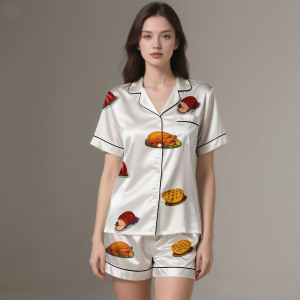 Vente de gros Ensemble de pyjama en soie de luxe pour femmes Impression personnalisée Vêtements de nuit d'hiver chauds - Product Image 2