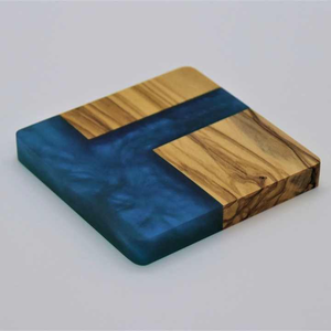 แผ่นรองแก้วเรซิ่นทรงสี่เหลี่ยมทันสมัย คุณภาพดีที่สุด ป้องกันคราบ ทำมือ เป็นมิตรกับสิ่งแวดล้อม ปรับแต่งได้ พร้อมโลโก้สีตามสั่ง ดีไซน์ทันสมัย - Product Image 5