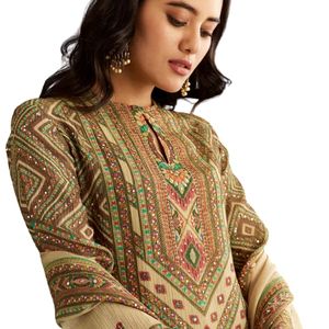 Kurta à imprimé floral en tissu beige avec palazzo vente en gros de vêtements ethniques pour femmes tenue de festival personnalisée de fournisseur d'usine OEM - Product Image 2