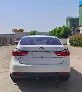 Berline de haute qualité 1.5L CVT essence, conduite à gauche, 150-200 ch - Product Image 5