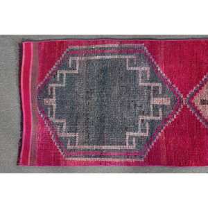 Élégant tapis Kilim turc Vintage rouge blanc Patchwork Design 2.7x11.4 pieds technique de tissage plat pour couloir grand tapis de jute Latex - Product Image 3