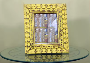 Marco de Fotos de Madera Dura de Alta Calidad SURINDRA Hecho a Mano, 8x10, con Acabado Dorado Antiguo y Diseño Moderno, en Venta por Exportadores - Product Image 2