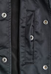 Chaqueta universitaria de satén de poliéster 100% con logotipo personalizado, capucha impermeable con botones, cuello de piel, talla grande, informal, para exteriores, Hip Hop, Invierno - Product Image 4