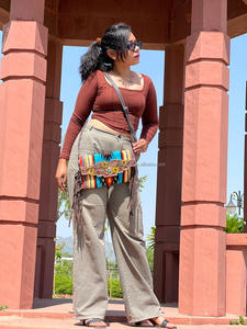 Sac en cuir usiné aztèque occidental à la mode Vintage Multi couleurs sacs à main femmes élégant cuir usiné élégant Look sacs à bandoulière - Product Image 2