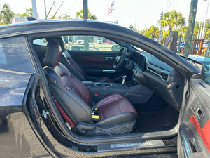 ฟอร์ด มัสแตง อีโคบูสท์ พรีเมียม ขับเคลื่อนล้อหลัง ปี 2024 มือสอง สภาพดี - Product Image 3