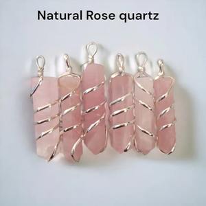 จี้พลอยรูปหัวกระสุนและดินสอสายแบบควอตซ์ลายกุหลาบสวยขายส่ง - Product Image 2