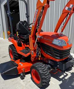 2022 pour Kubota BX2370 4x4 utilisé tracteur de marche 23 HP nouveau modèle moteur moteur boîte de vitesses pompe roulement noyau composants inclus - Product Image 1