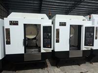 Centre d'usinage vertical CNC d'occasion, centre de taraudage Taikan T-V856S T-V1270S avec système FANUC, pièces de fabrication