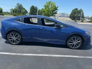 โตโยต้า พรีอุส ปี 2024 สภาพใหม่เอี่ยม - Product Image 3