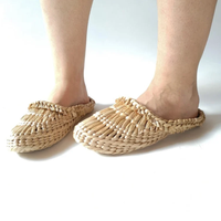 Nouveauté pour l'été 2023, pantoufles en herbe de mer écologiques faites à la main, chaussures pour sauna ou bain, fabrication artisanale au Vietnam