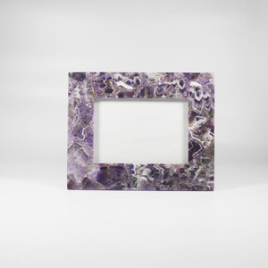 Cadre photo décoratif en pierre d'améthyste, design en pierre de cristal avec fiançailles - Product Image 6