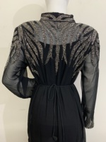 Robe de soirée élégante et tendance en georgette à manches longues, longueur cheville, ouverte sur le devant, Abaya Kaftan pour femmes, mode musulmane, ornée à la main