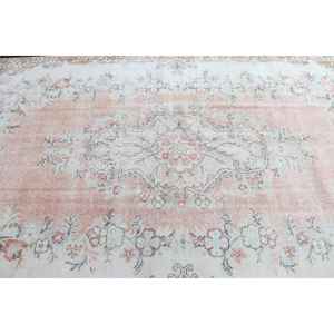 Alfombra Turca de 5.6x9.7 pies, Alfombra Vintage Grande, Alfombra Blanca con Puntos Rosas - Product Image 4