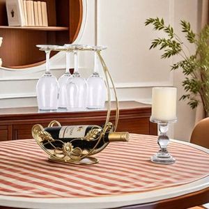 Estante de vino geométrico moderno de alta calidad con acabado de recubrimiento en polvo soporte para botella de vino soporte para estante de vino de barra de herramientas Metal DE LA India - Product Image 1