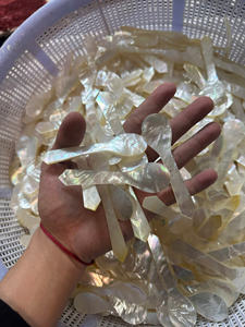 ช้อนไข่มุกสไตล์สัตว์ งานฝีมือทำมือจากเวียดนาม ยอดขายดี เป็นมิตรกับสิ่งแวดล้อม เหมาะสำหรับอาหารระดับพรีเมียม งานฝีมือประณีต ขัดเงาอย่างดี - Product Image 5