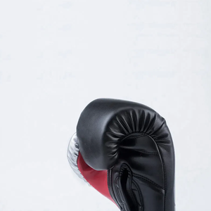Vente directe d'usine de gants d'entraînement en cuir PU de haute qualité avec logo personnalisé 12oz 16oz Pro Boxers au choix pour les arts martiaux de kickboxing - Product Image 5