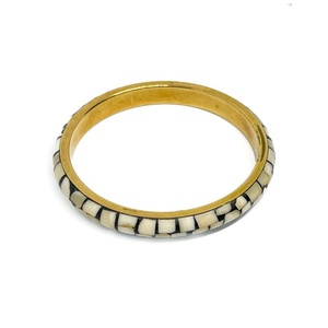 Pulseras de hueso para mujer, accesorios de moda indios hechos a mano con estilos de cuentas y dijes para regalo - Product Image 1