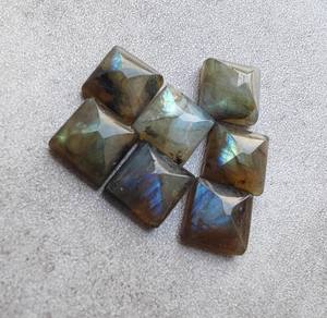 Cabujón de labradorita Natural, pirámide de alto pulido, 3mm, 5mm, 10mm, 12mm y todos los tamaños calibrados disponibles para la fabricación de pulseras de plata - Product Image 1