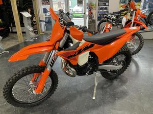 Nueva Motocicleta Todoterreno KTM 250 XC 2025 - Product Image 2