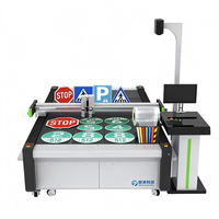 Machine de découpe et de traitement publicitaire standard : découpe précise des motifs d'impression pour panneaux KT et affichages promotionnels