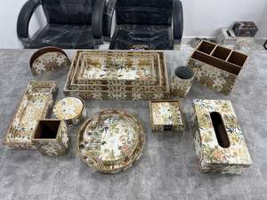 Grand ensemble de plateaux de service faits à la main en bois imprimé écologique de 12 pièces classiques pour Tables à manger de cuisine décor de salon - Product Image 2