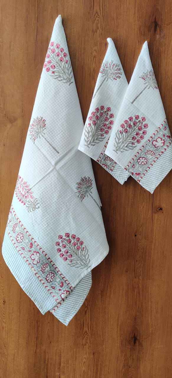 เช่นเดียวกับภาพ