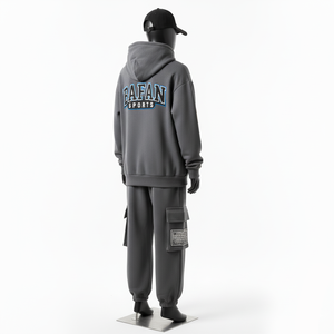 Chándal de gran tamaño para mujer 330GSM tela de lana de algodón bordado personalizado Logo Cargo Joggers conjunto con capucha chándales de talla grande - Product Image 5