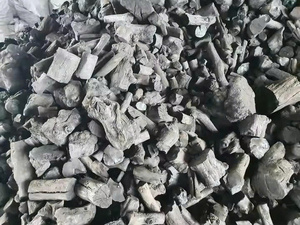 Charbon de bois noir en bois de café du Vietnam, faible fumée, combustion longue durée, combustible pour barbecue, utilisation dans l'industrie chimique - Product Image 5