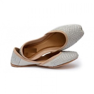 Khussa – chaussures plates de haute qualité pour femmes, fabriquées à la main, Jutti, Mojari, Punjabi, ethnique indienne, fabricant sur mesure - Product Image 3