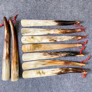 Cuerno de búfalo Cuerno de zapato Hecho a mano con acabado pulido Diseño indio elegante para hombres - Product Image 2